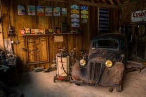 garage-943249_640