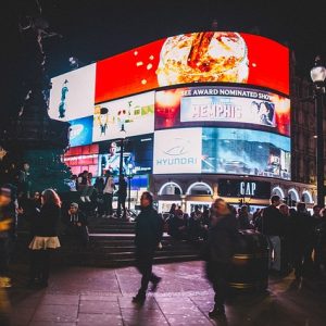 piccadilly-circus-926802_640