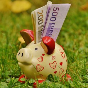 piggy-bank-1510552_1920