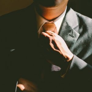 tie-690084_960_720 (1)