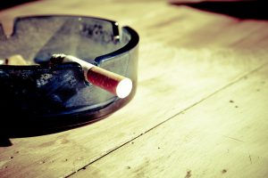 cigarette-599485_1920