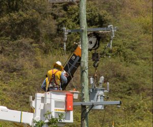 workers-3825122_1920