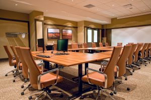 boardroom-2326086_1280
