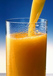 orange-juice-gdb5ffb877_1280