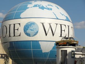 die-welt-82406_1280